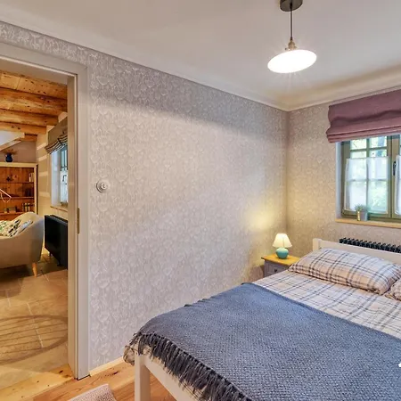 Huset Appartamento Noszvaj